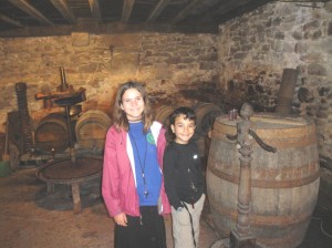 Learning about the importance of cider in the cellar of a Basque Farm house, dating from the 1500's